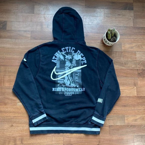 Nike Athletic Club Navy Hoodie - Picture 2 of 8